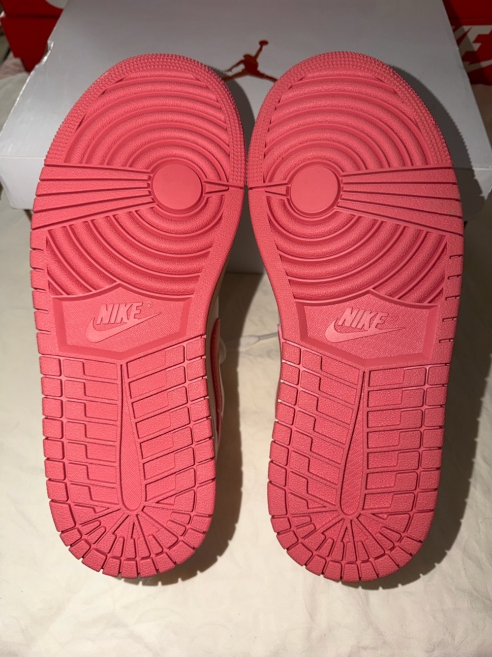 Nike Air Jordan 1 Low Sail Guava Ice Pink Salt - Picture 5 of 10